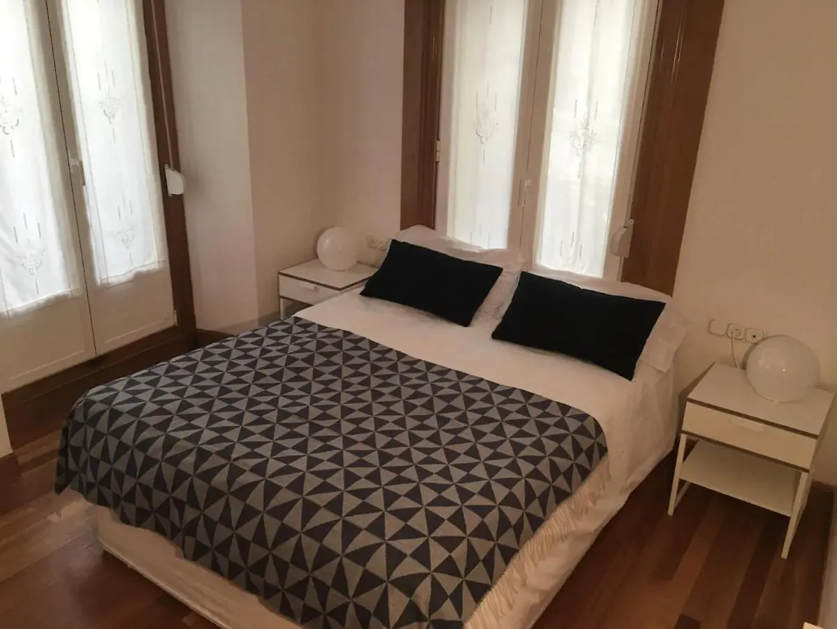 Comodo Apartamento En La Parte Vieja, Old Town San Sebastián 0*,  Španělsko