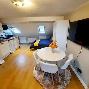 Alross Flat / Private Bathroom Londres
